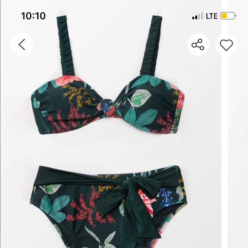 CUPSHE bathingsuit